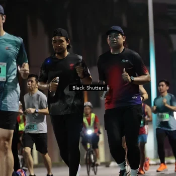 Runner Photo 8828863