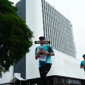 Runner Photo 8828909