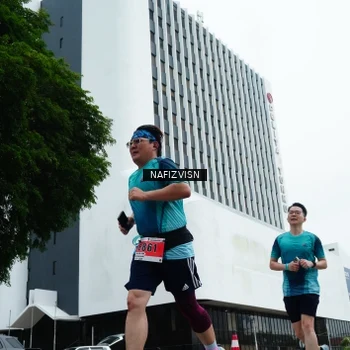 Runner Photo 8828914