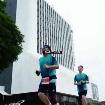 Runner Photo 8828984