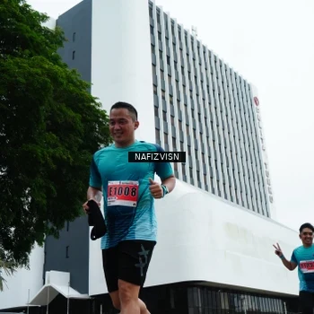 Runner Photo 8829010