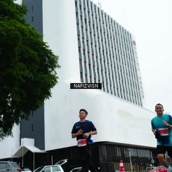 Runner Photo 8829028