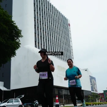 Runner Photo 8829039