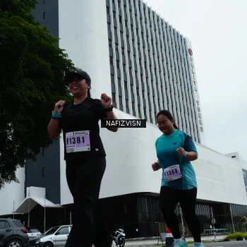 Runner Photo 8829044