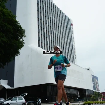 Runner Photo 8829051