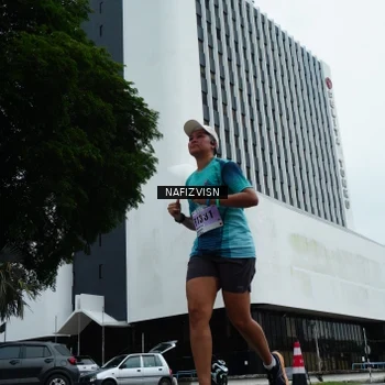 Runner Photo 8829059