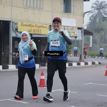 Runner Photo 8829100