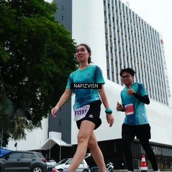 Runner Photo 8829154