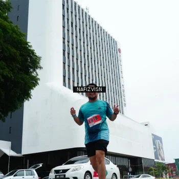 Runner Photo 8829176