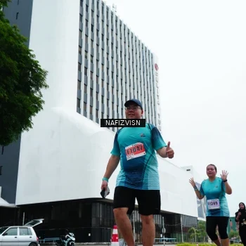 Runner Photo 8829246