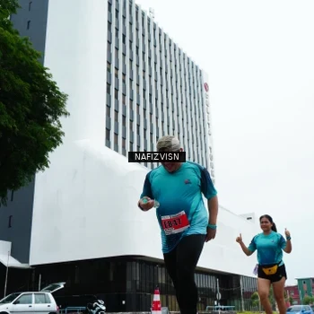 Runner Photo 8829303