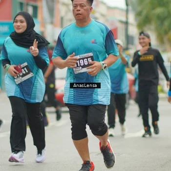 Runner Photo 8829311
