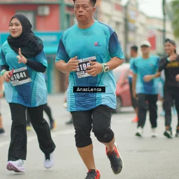 Runner Photo 8829319
