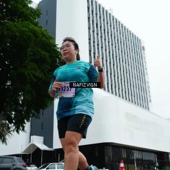 Runner Photo 8829345