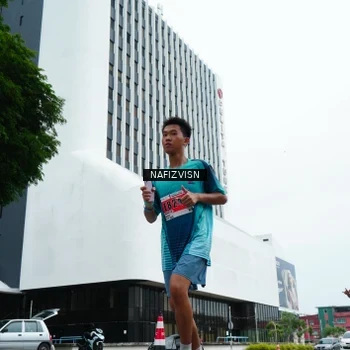 Runner Photo 8829350