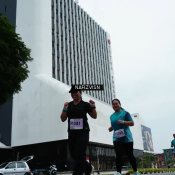 Runner Photo 8829368