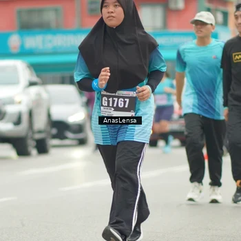 Runner Photo 8829404