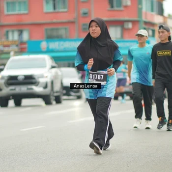 Runner Photo 8829409