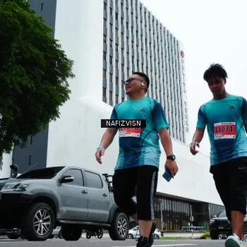Runner Photo 8829430