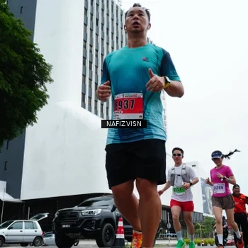 Runner Photo 8829456