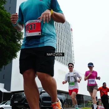 Runner Photo 8829466