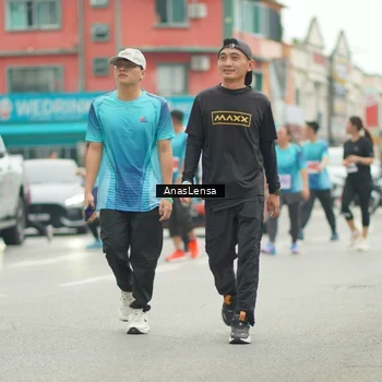Runner Photo 8829495
