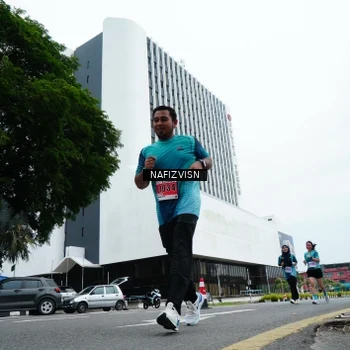 Runner Photo 8829612