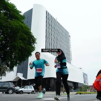 Runner Photo 8829653