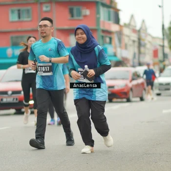 Runner Photo 8829666