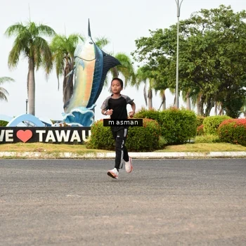 Runner Photo 8829675