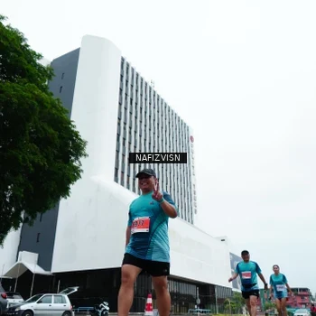 Runner Photo 8829710