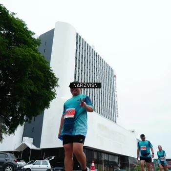 Runner Photo 8829721