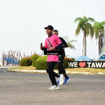 Runner Photo 8829766