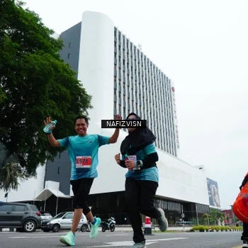 Runner Photo 8829913