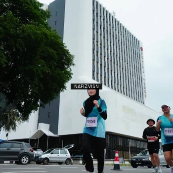 Runner Photo 8829962