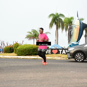 Runner Photo 8830000