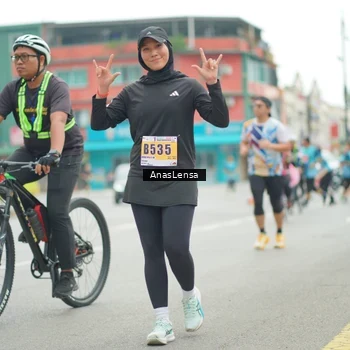 Runner Photo 8830010