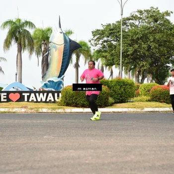 Runner Photo 8830017
