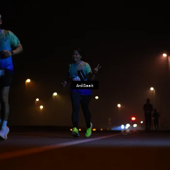 Runner Photo 8830043
