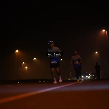 Runner Photo 8830076