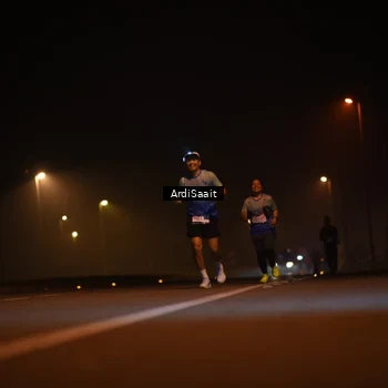 Runner Photo 8830083
