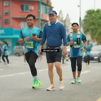 Runner Photo 8830167