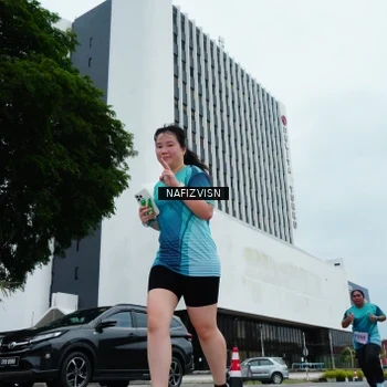 Runner Photo 8830173