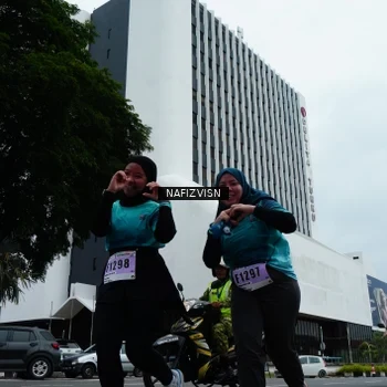 Runner Photo 8830193