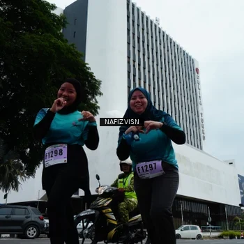 Runner Photo 8830200