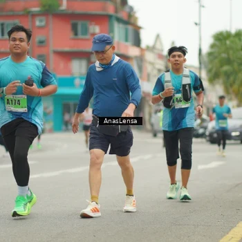 Runner Photo 8830201