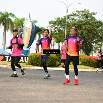 Runner Photo 8830224