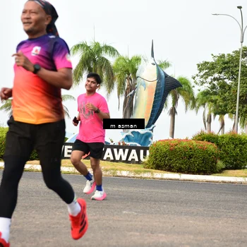 Runner Photo 8830235