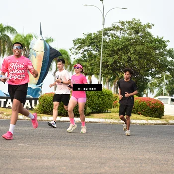 Runner Photo 8830243