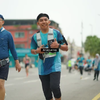 Runner Photo 8830261